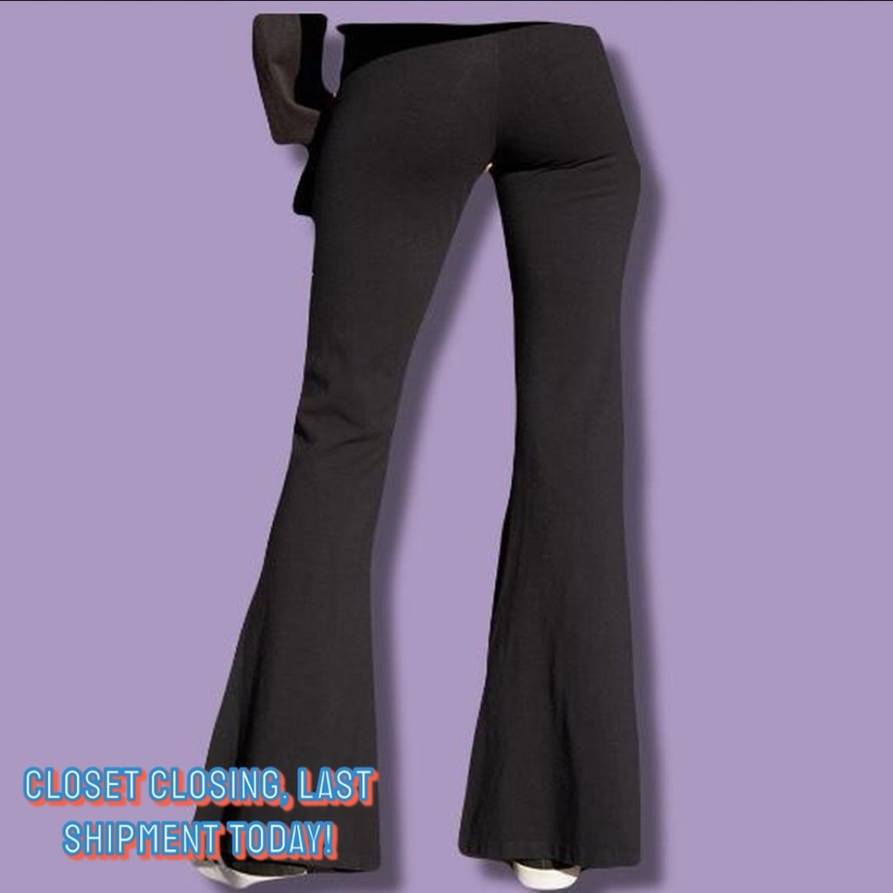 Brandy Melville John Galt Pricilla Flare Pant